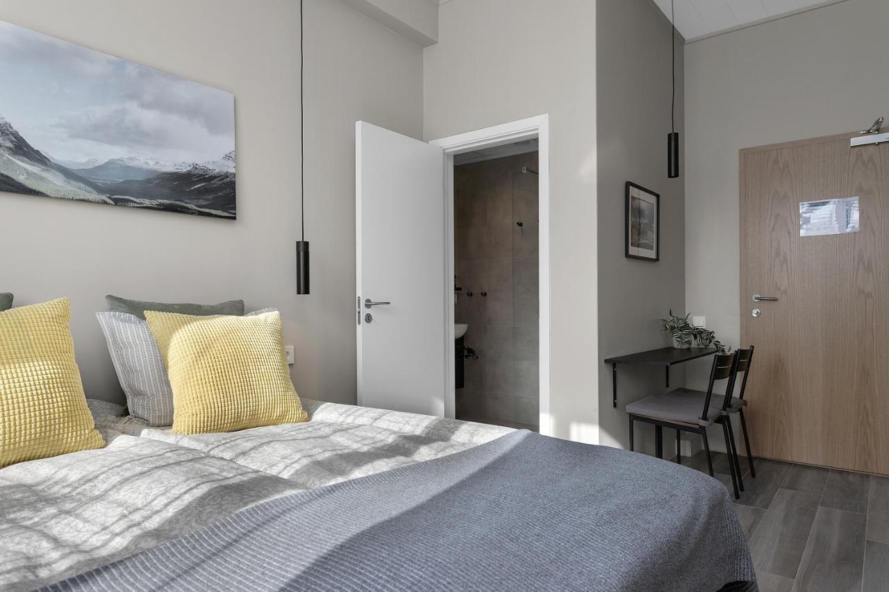 Nn Urban Guesthouse Рейкьявик Экстерьер фото