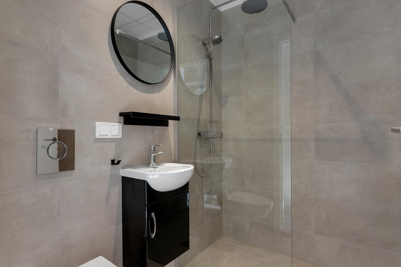 Nn Urban Guesthouse Рейкьявик Экстерьер фото